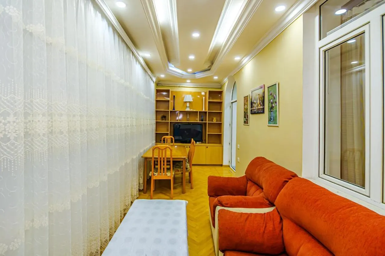 Targovu Nizami Street 4 Room Baku 0*,